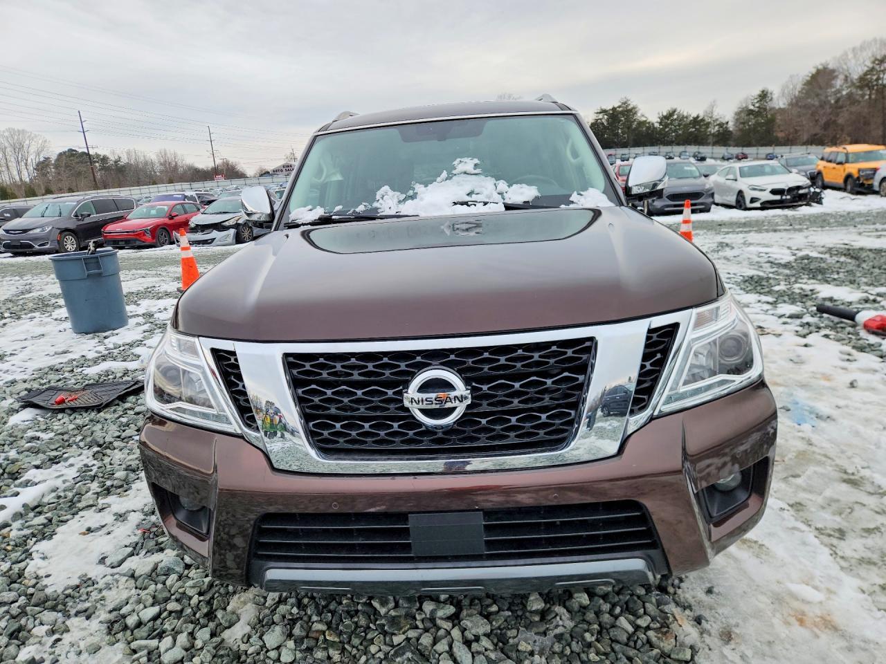 2020 Nissan Armada Sv - Image 5