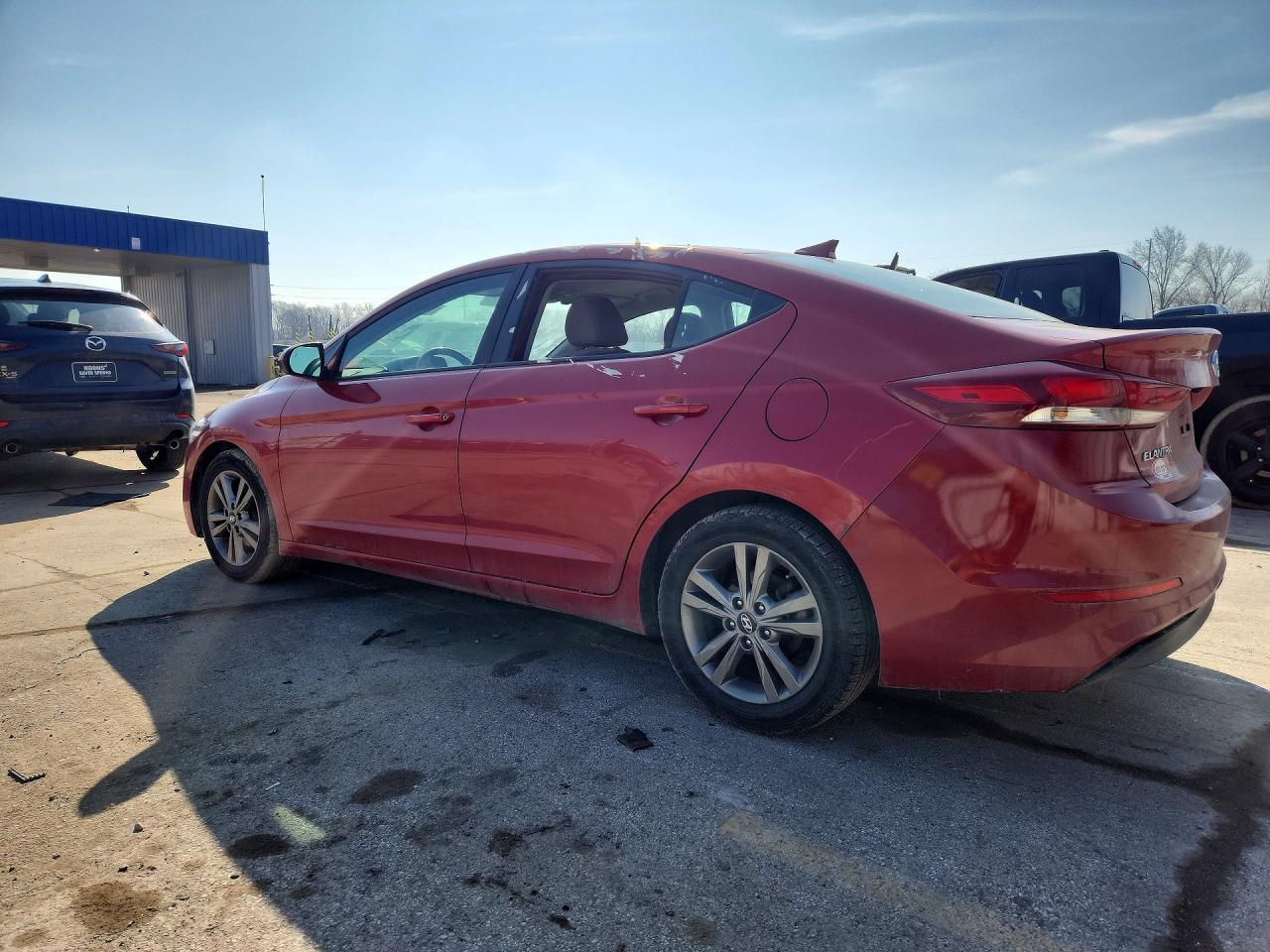 2018 Hyundai Elantra Sel - Image 2