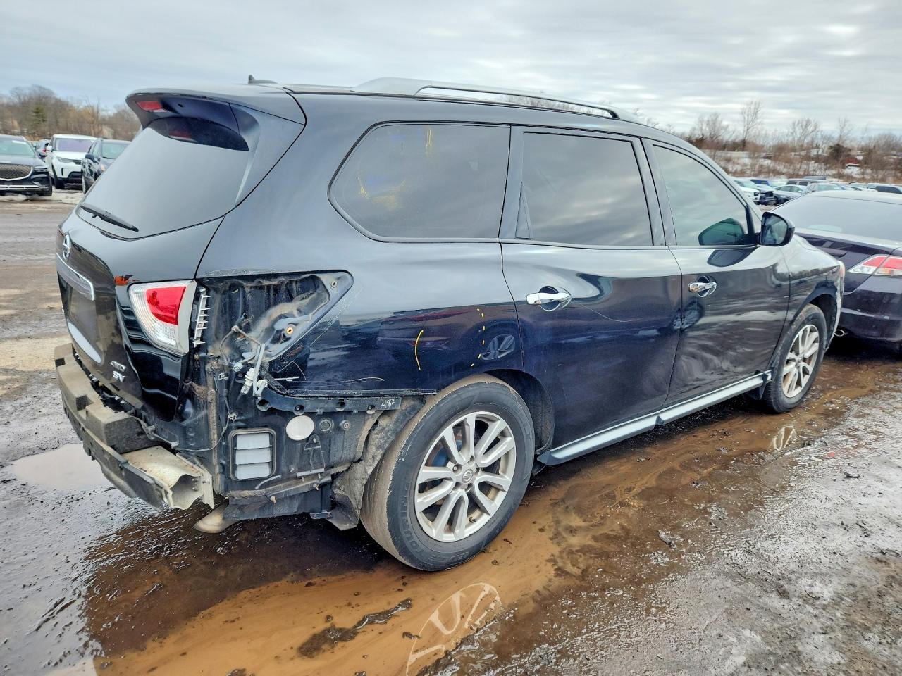 2015 Nissan Pathfinder S - Фото 5