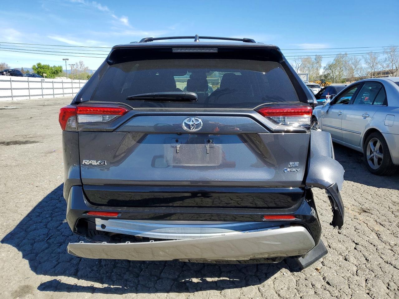 2025 Toyota Rav4 Hybrid Se - Фото 6