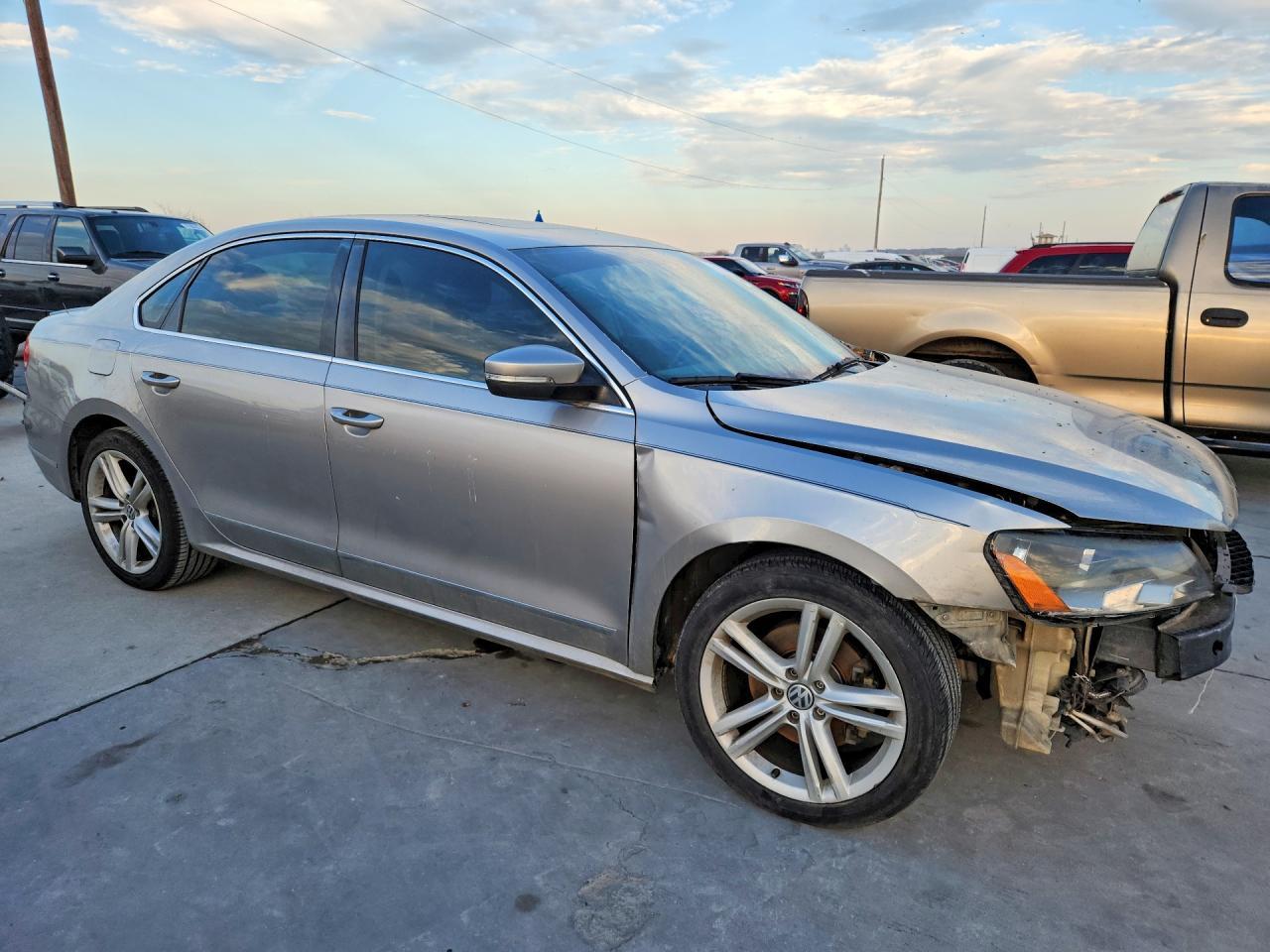 2014 Volkswagen Passat Sel - Фото 4