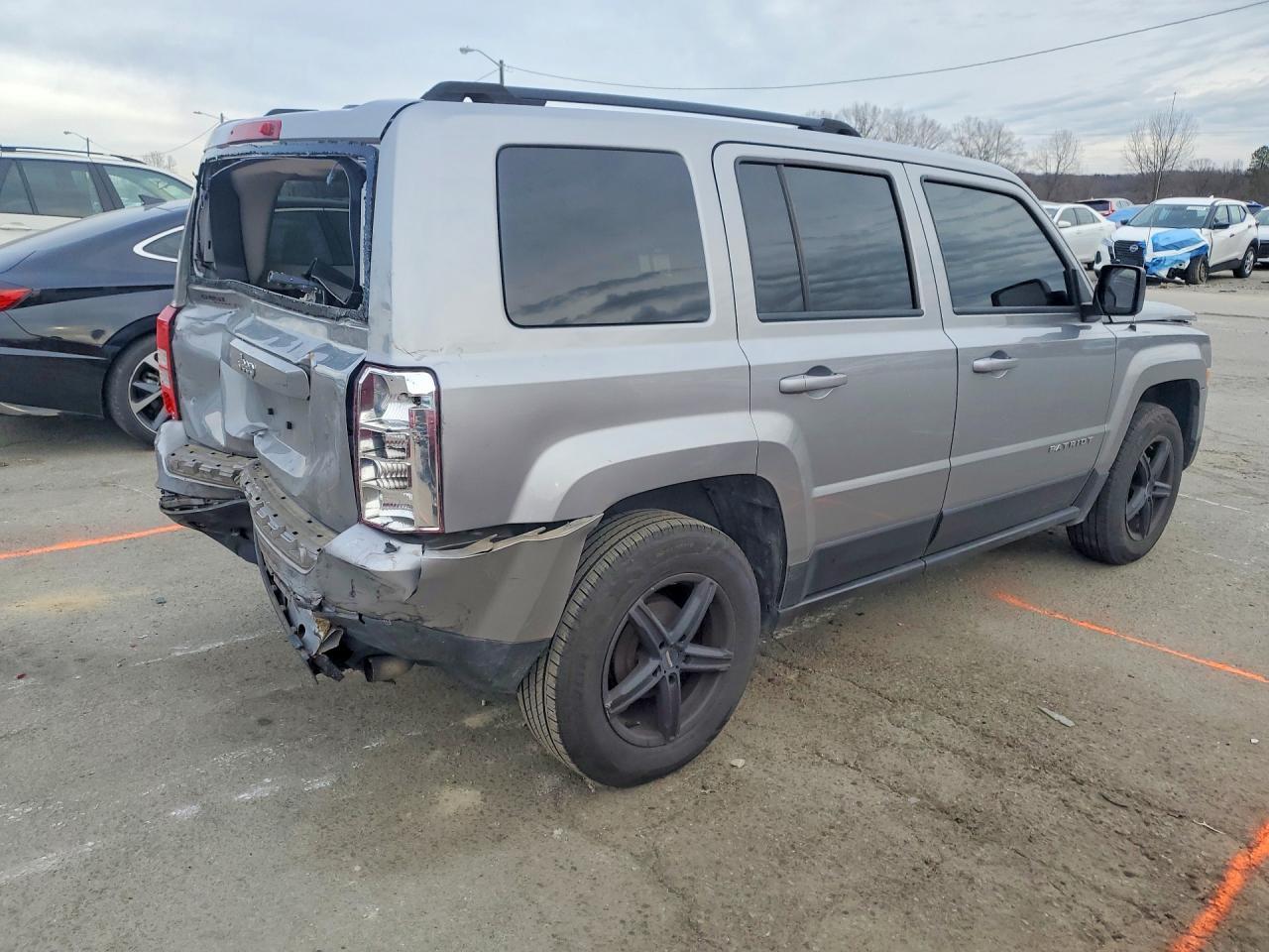 2016 Jeep Patriot Sport - Image 3