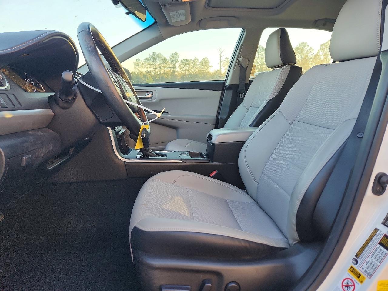 2016 Toyota Camry Hybrid - Фото 7