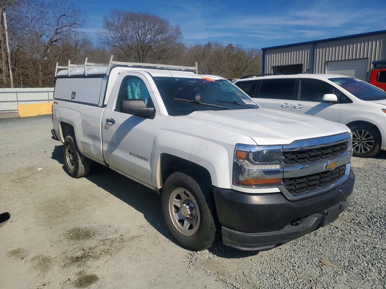 2016 Chevrolet Silverado K1500 - Image 4