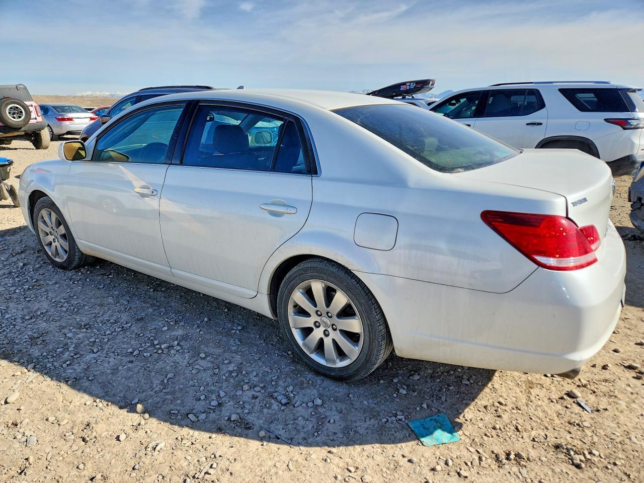 2005 Toyota Avalon Xls - Фото 2