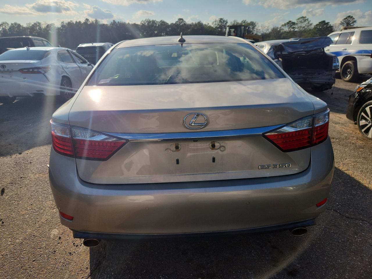 2014 Lexus Es 350 Base - Image 6