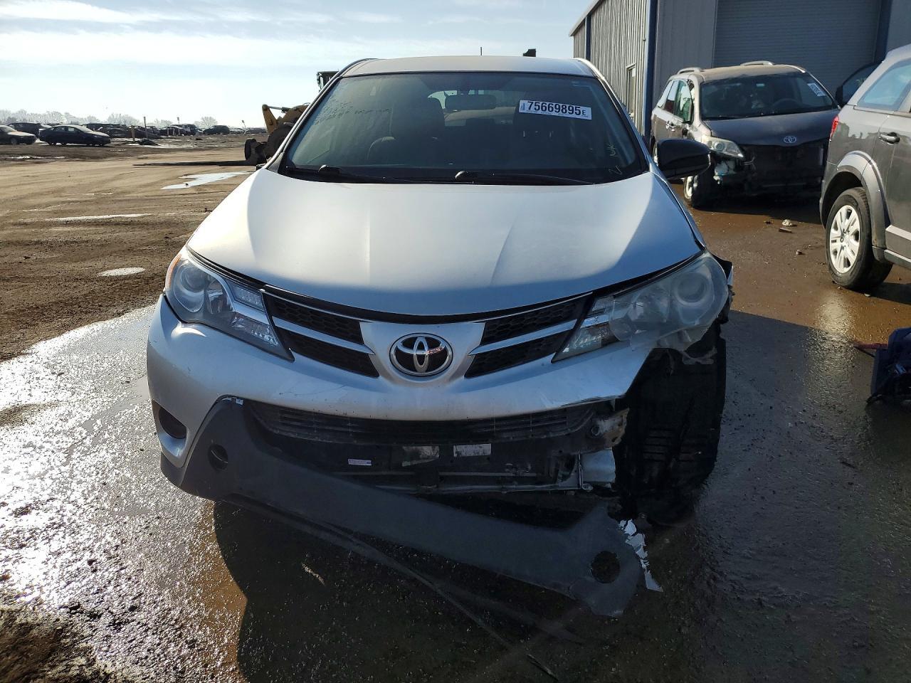 2014 Toyota Rav4 Le - Фото 5