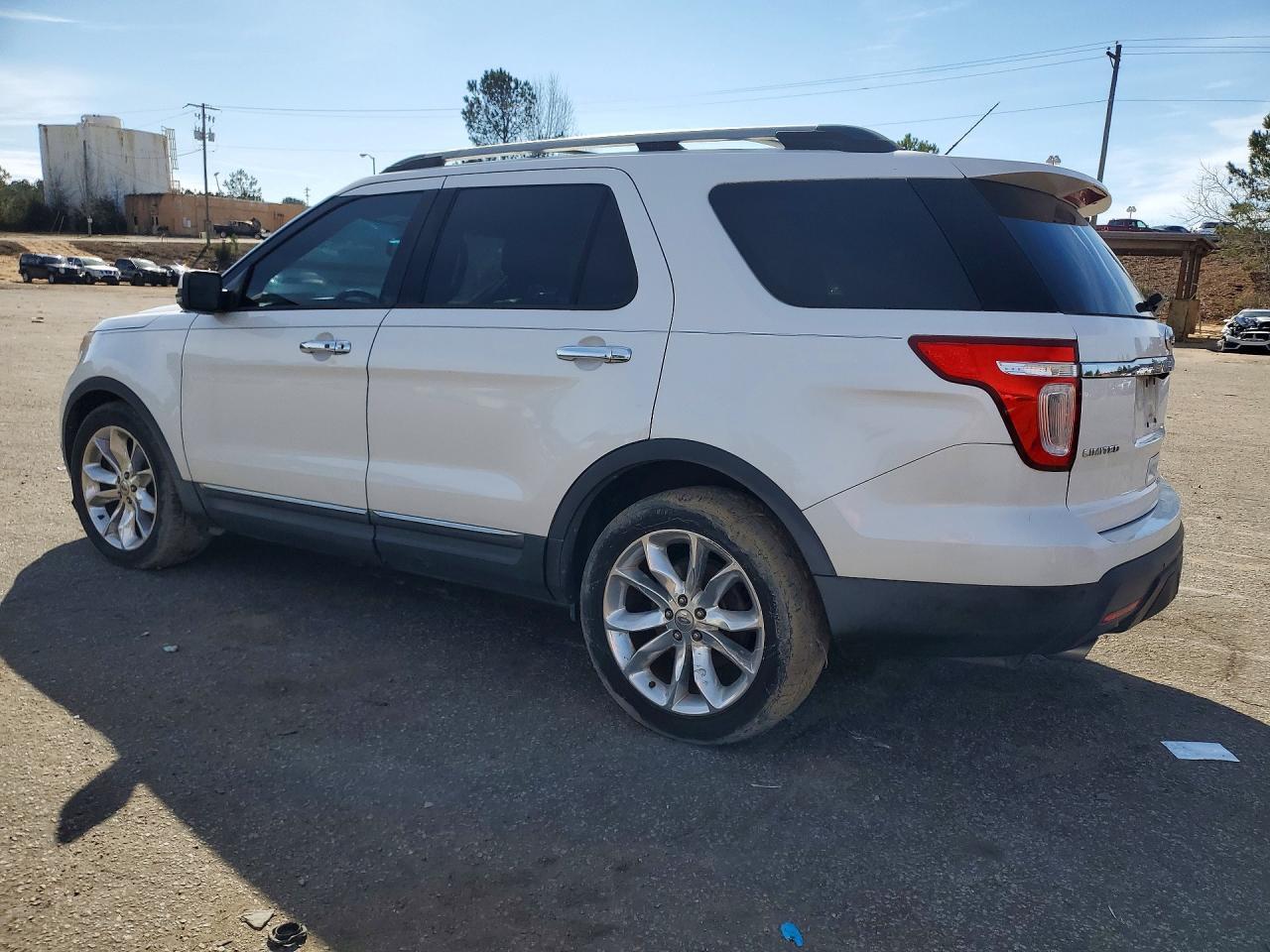 2011 Ford Explorer Limited - Image 2
