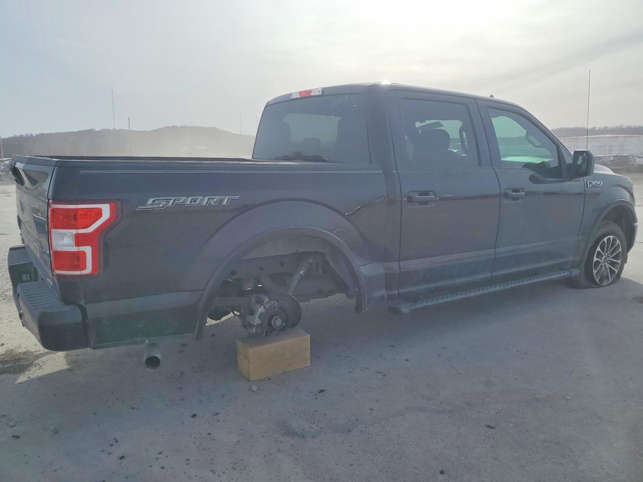 2020 Ford F150 Supercrew - Фото 3