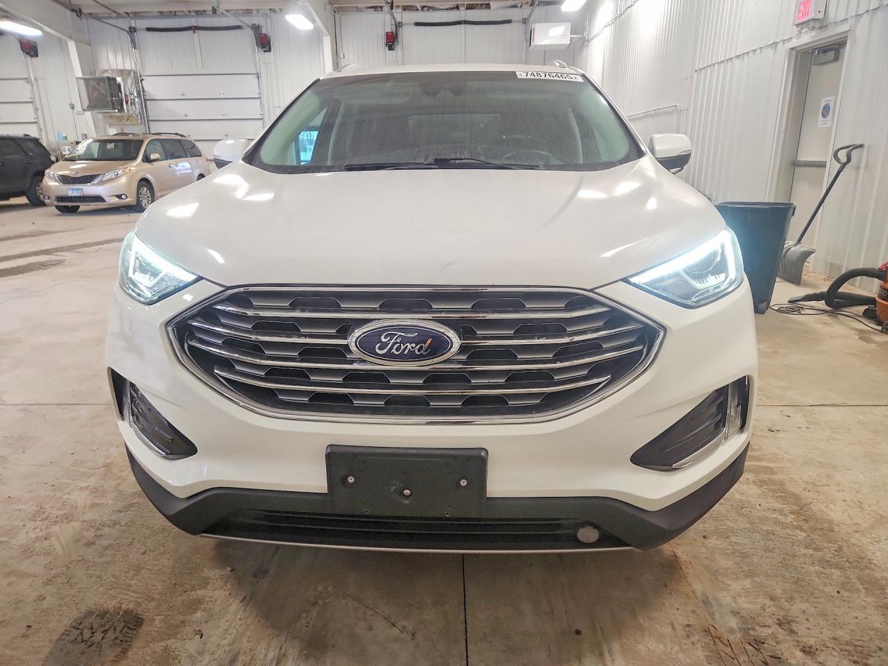 2020 Ford Edge Sel - Фото 5