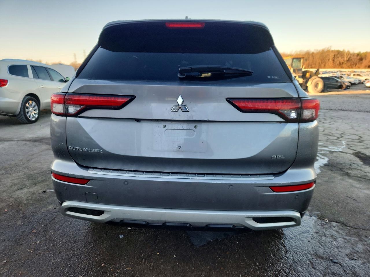 2022 Mitsubishi Outlander Sel - Image 6