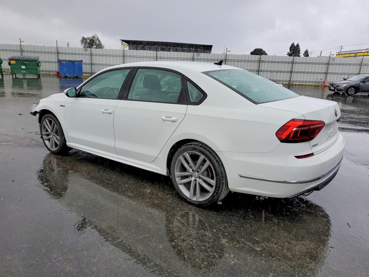 2018 Volkswagen Passat S - Image 2