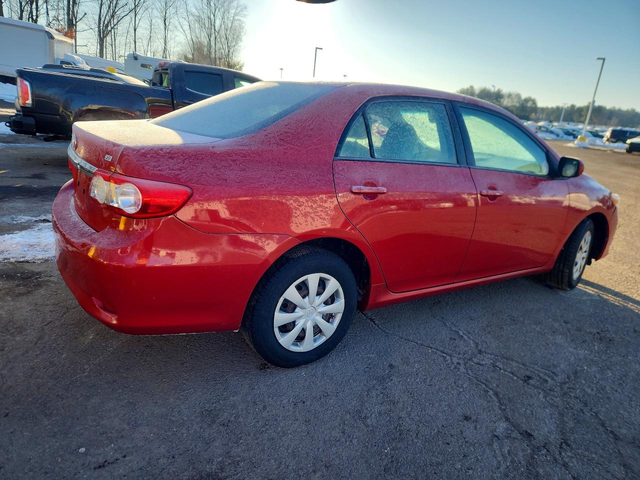 2011 Toyota Corolla Base - Фото 3