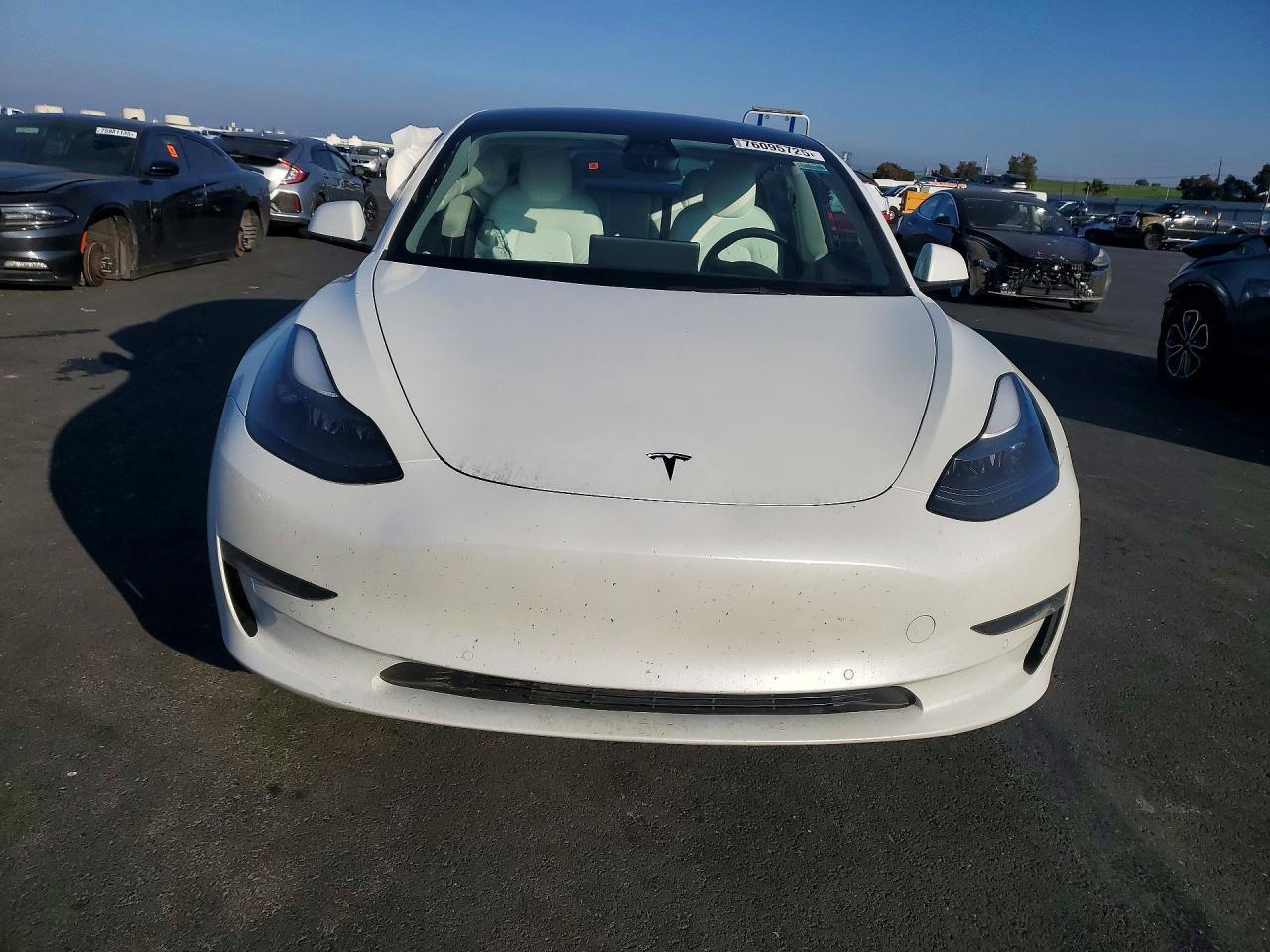 2022 Tesla Model 3 - Фото 5