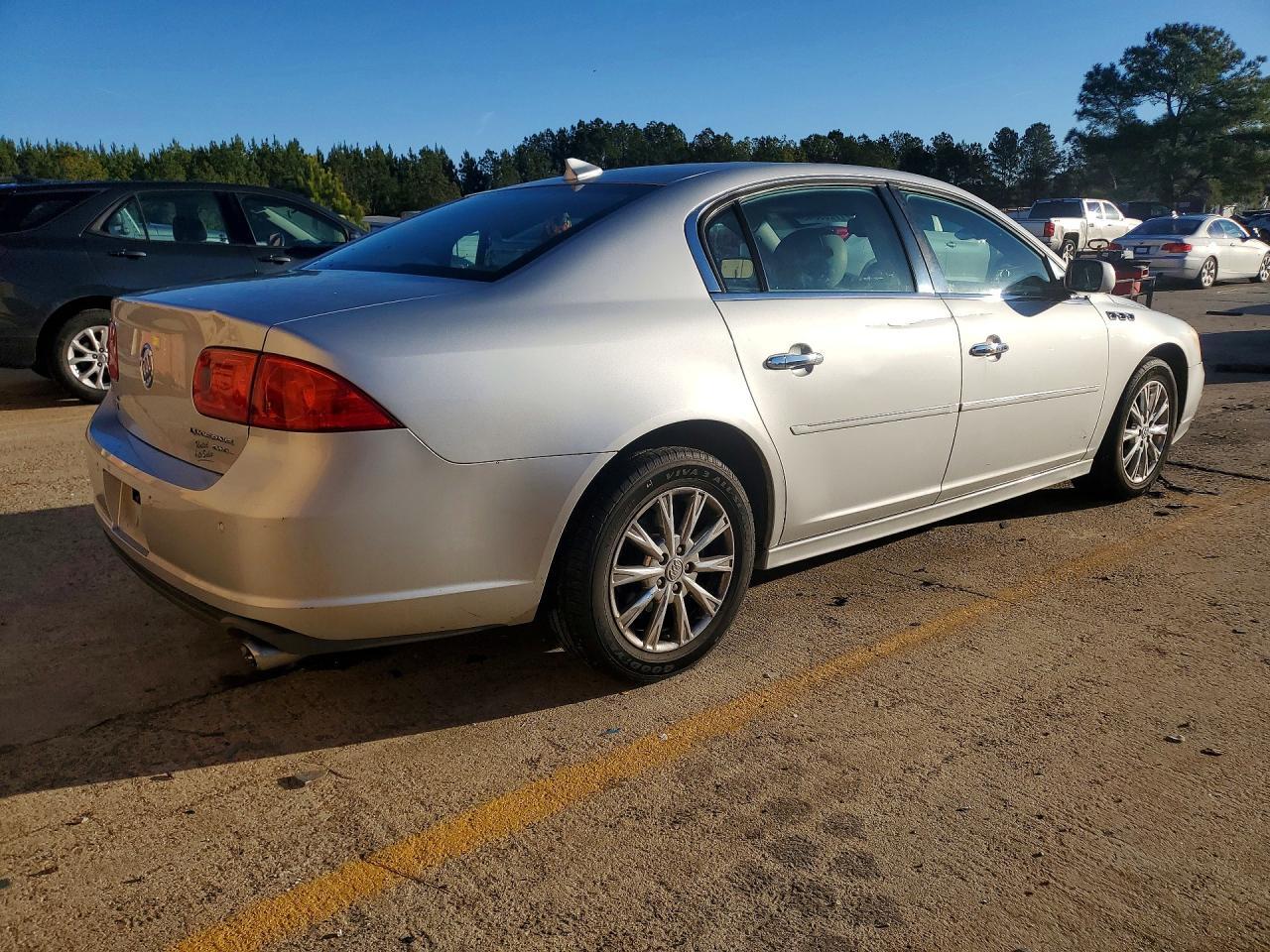 2011 Buick Lucerne Cxl - Фото 3