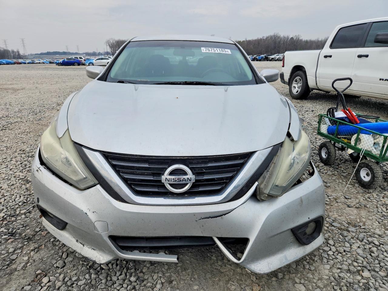 2017 Nissan Altima - Фото 5
