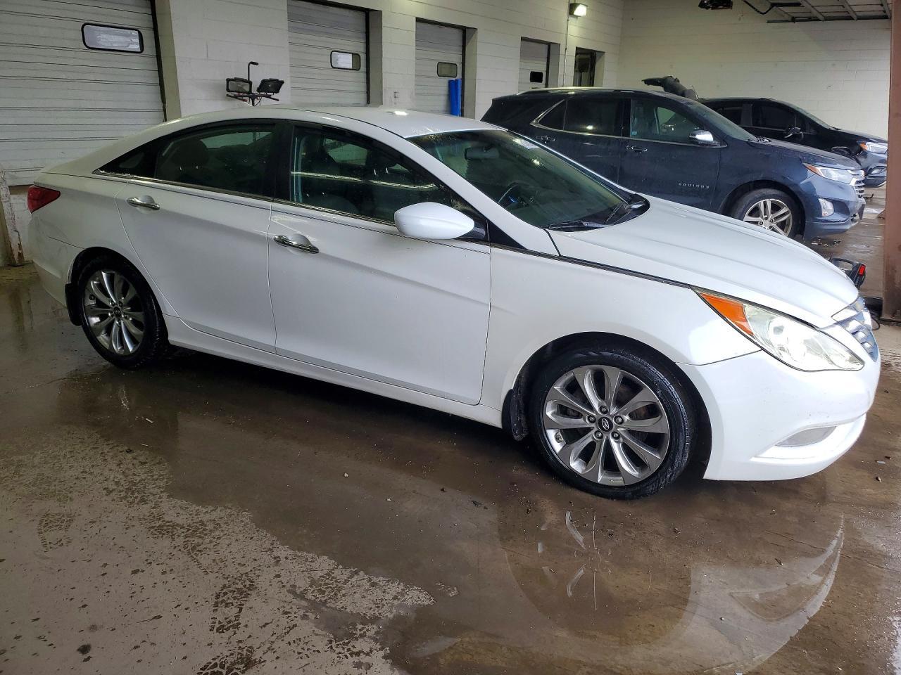 2011 Hyundai Sonata Se - Фото 4