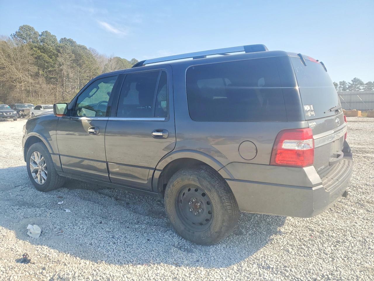 2017 Ford Expedition Limited - Image 2