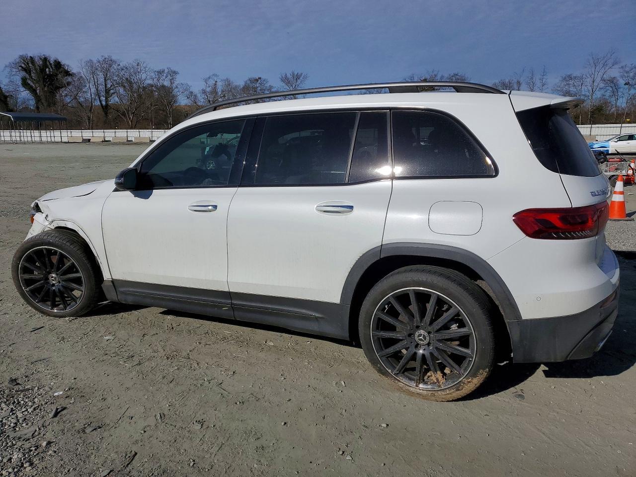 2023 Mercedes-Benz Glb 250 4Matic - Image 2