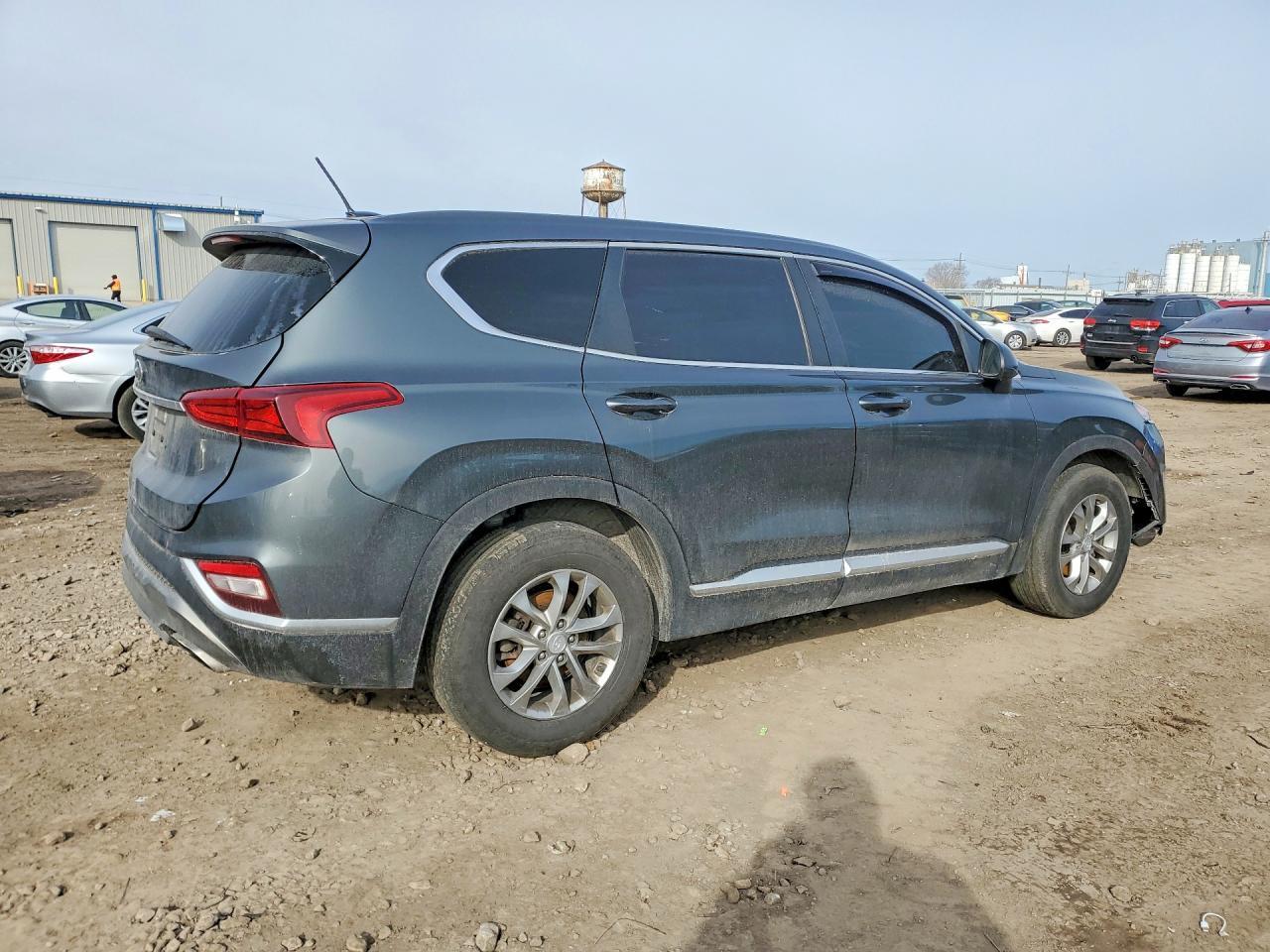 2020 Hyundai Santa Fe Se - Фото 3