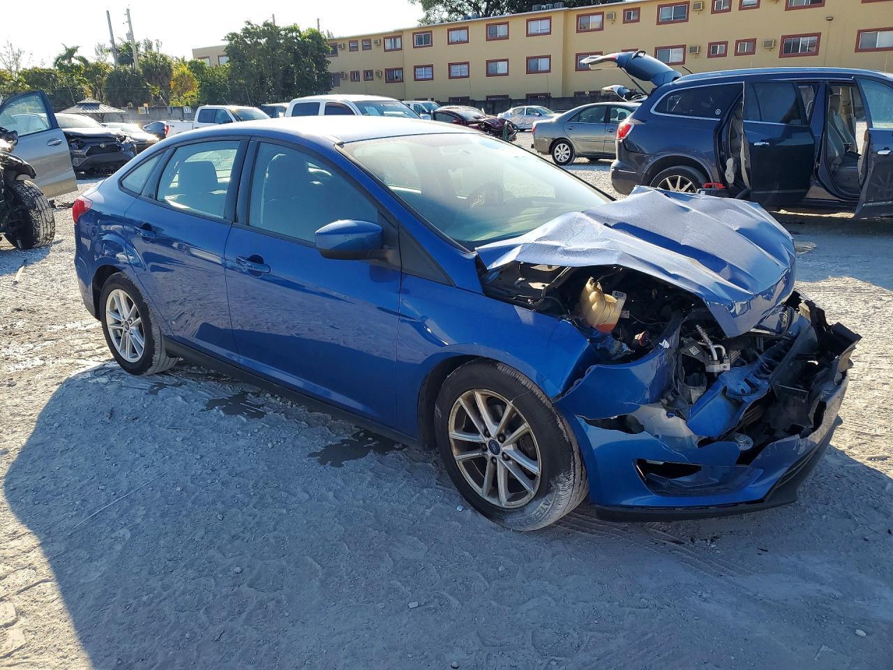 2018 Ford Focus Se - Фото 4