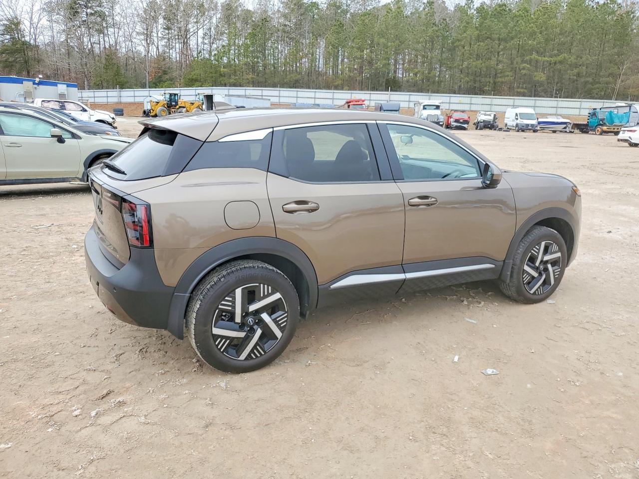 2025 Nissan Kicks Sv - Фото 3