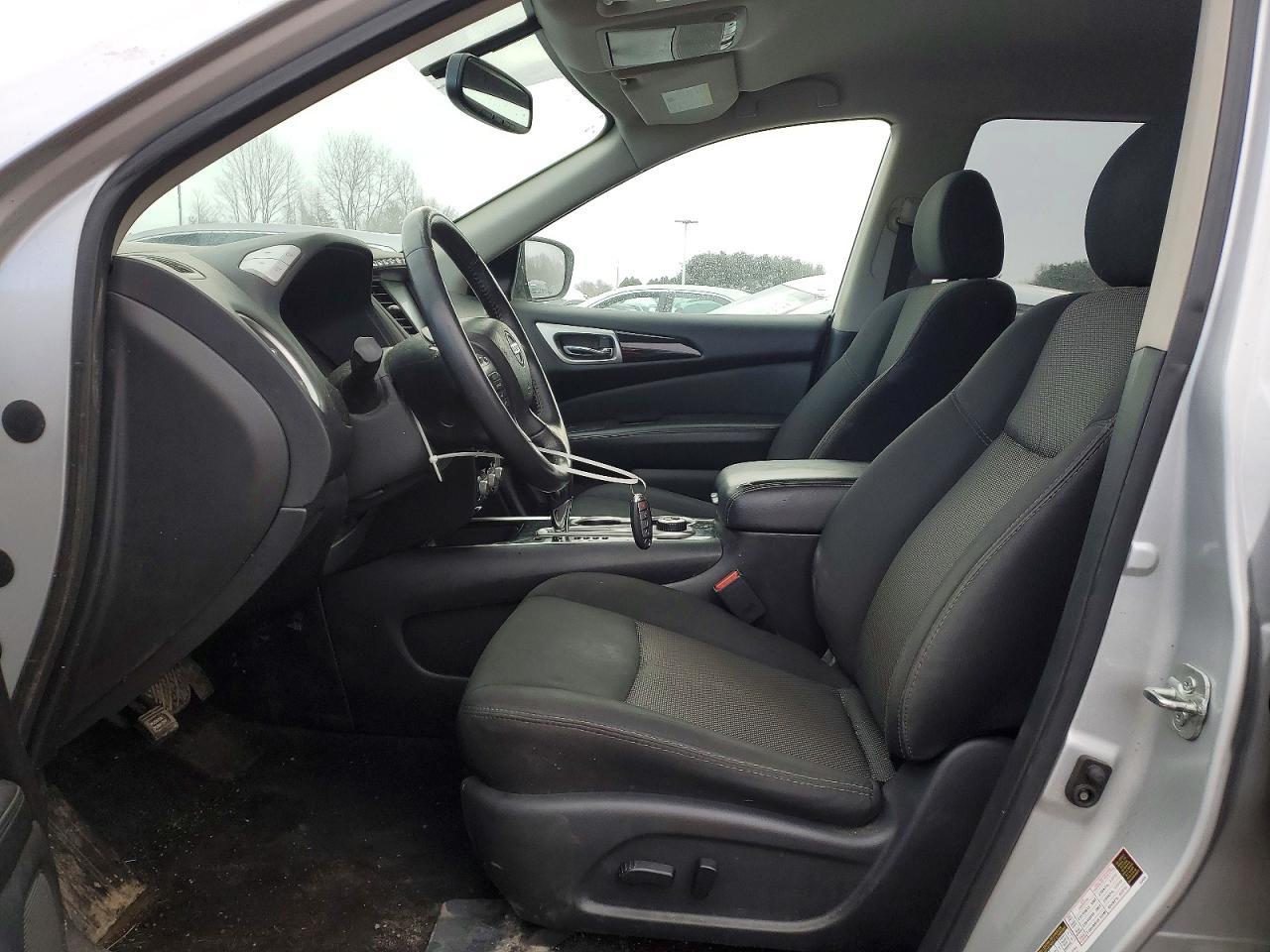 2019 Nissan Pathfinder S - Фото 7