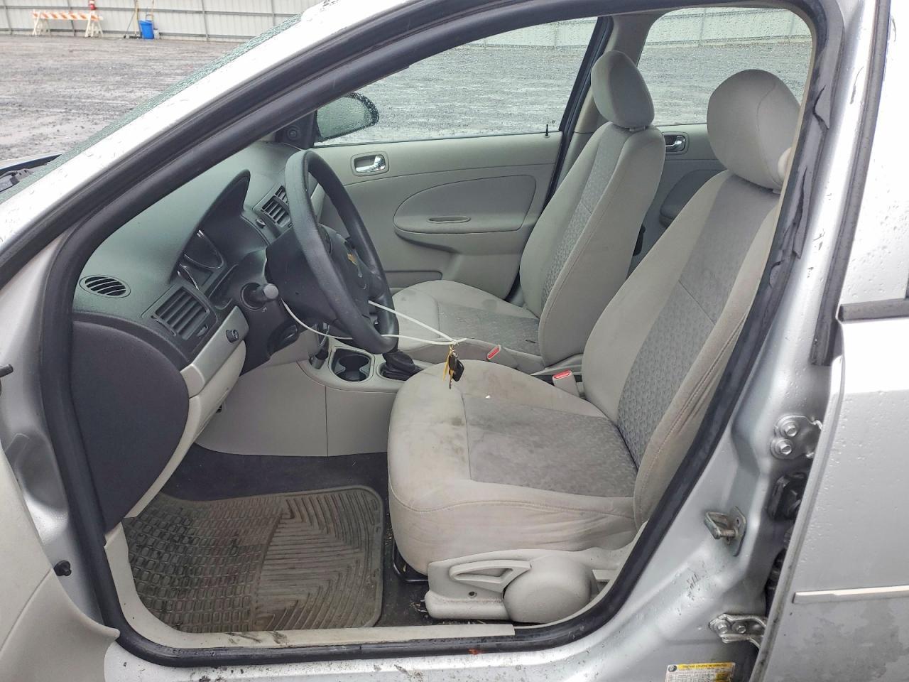 2010 Chevrolet Cobalt Ls - Фото 7