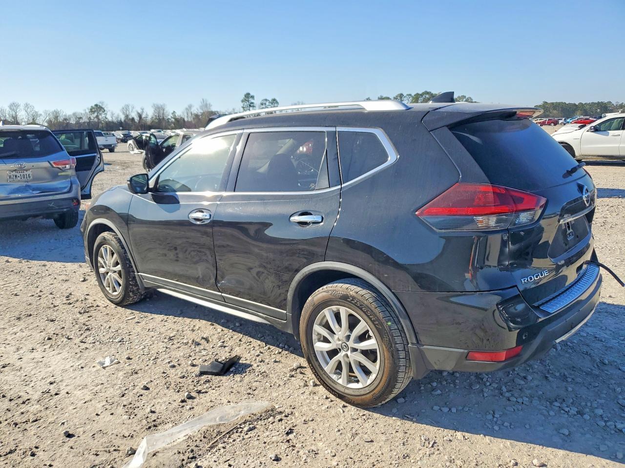 2019 Nissan Rogue - Фото 2
