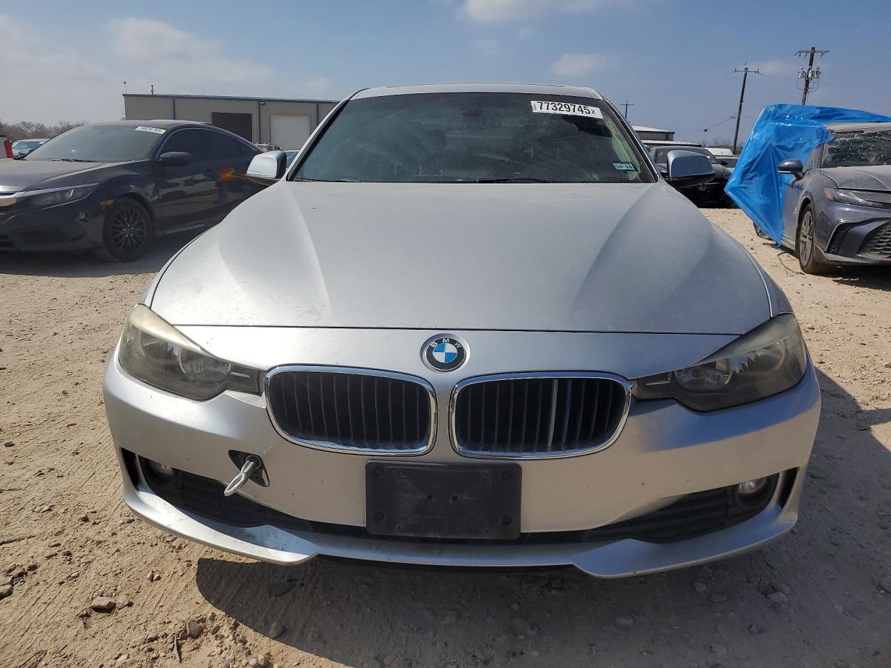 2014 BMW 320 I - Фото 5