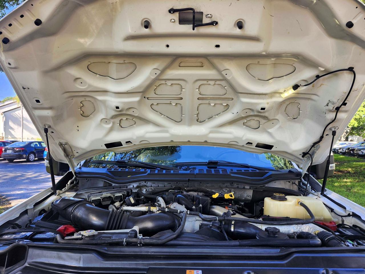 2018 Ford F550 Super Duty - Image 7