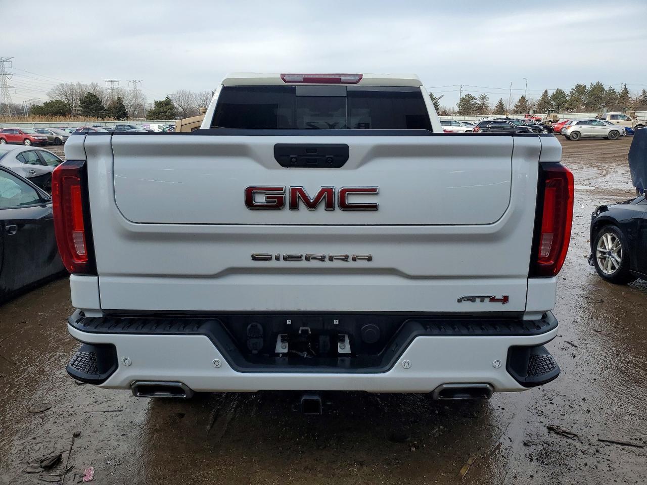 2021 GMC Sierra K1500 At4 - Фото 6