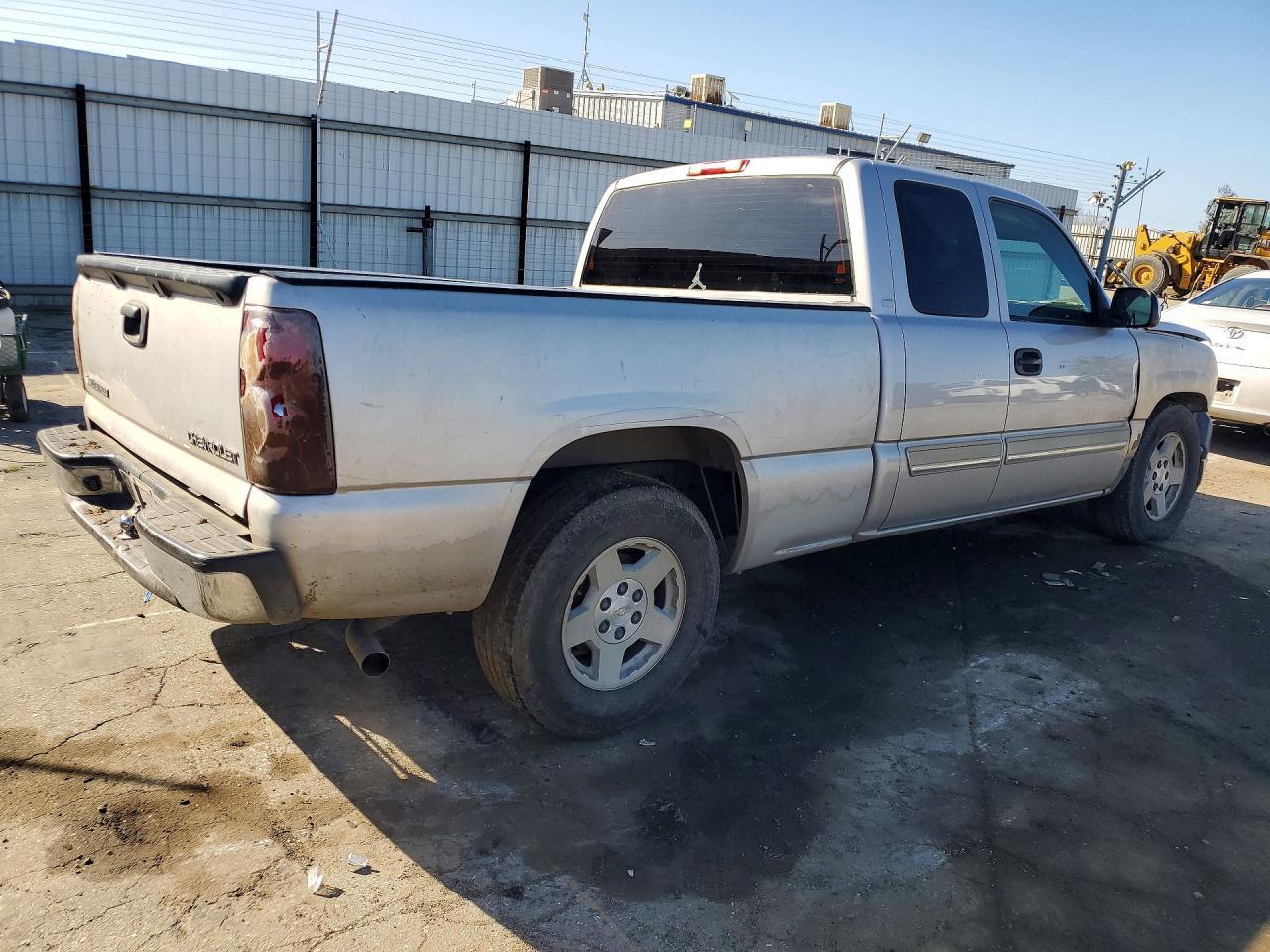 2005 Chevrolet Silverado C1500 - Фото 3
