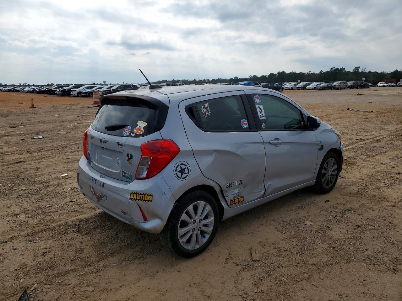2018 Chevrolet Spark 1Lt - Фото 3