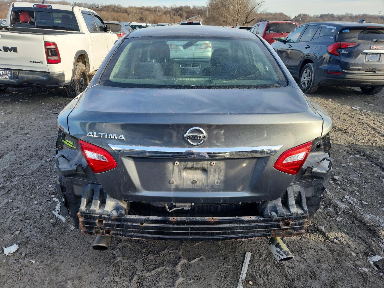 2017 Nissan Altima 2.5 - Фото 6