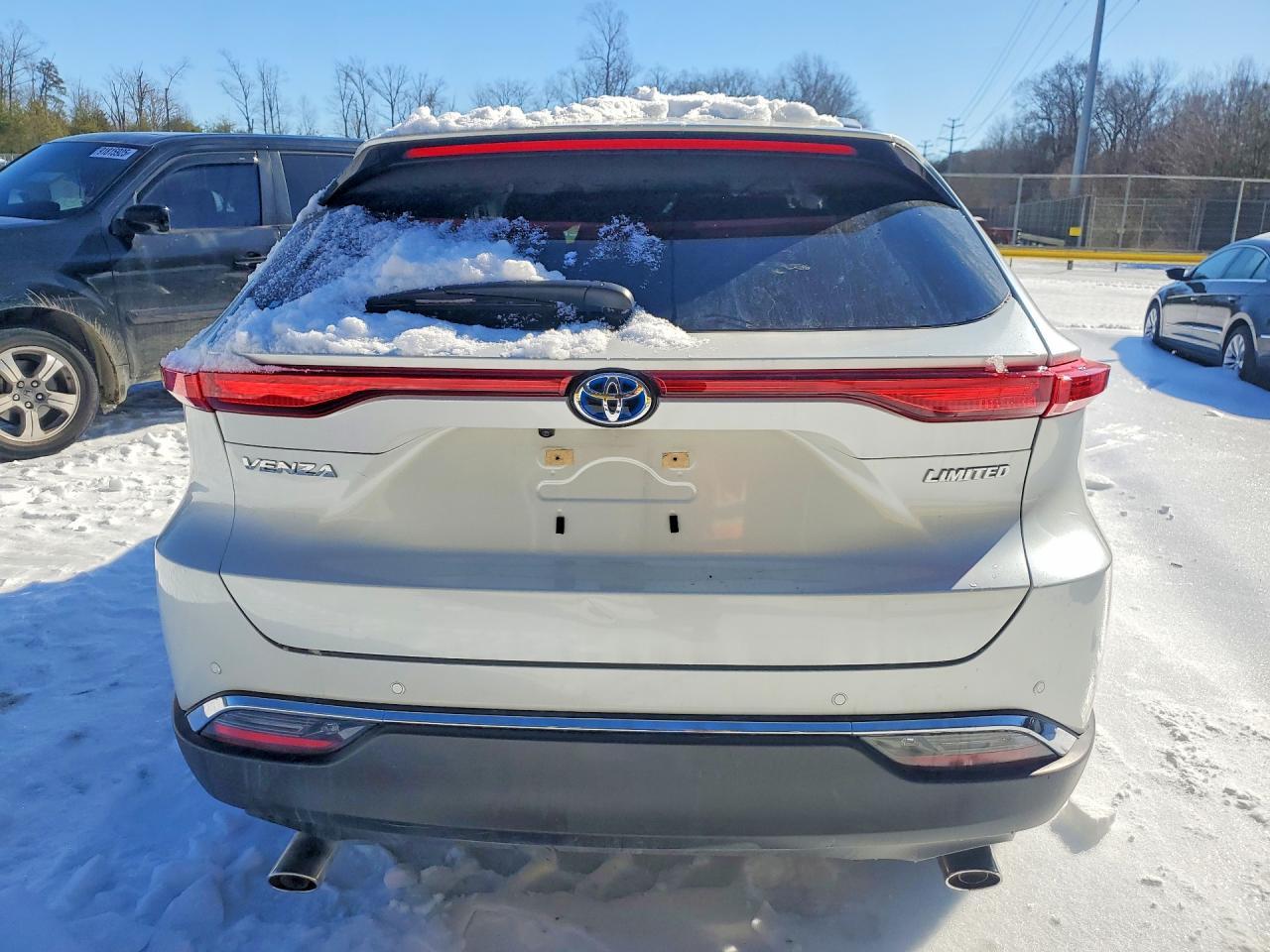 2023 Toyota Venza Le - Фото 6