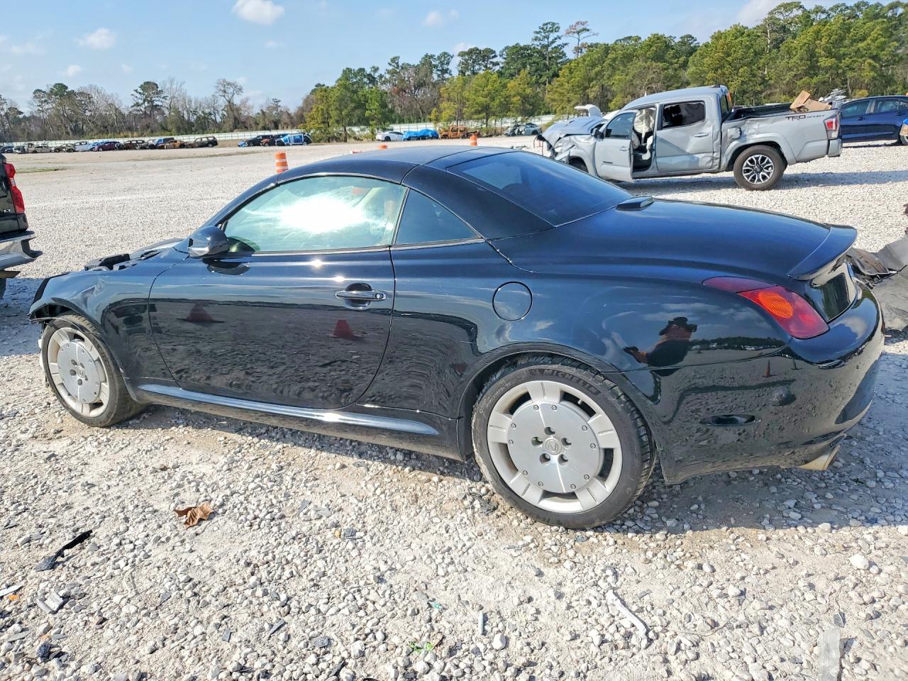 2004 Lexus Sc 430 Base - Image 2
