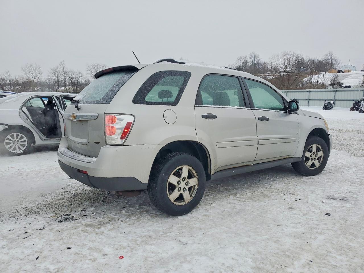2008 Chevrolet Equinox Ls - Image 3
