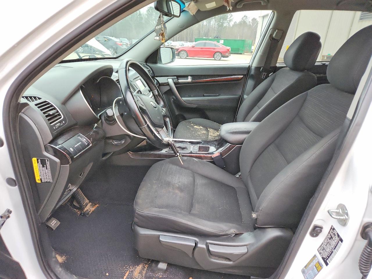 2015 Kia Sorento Lx - Image 7
