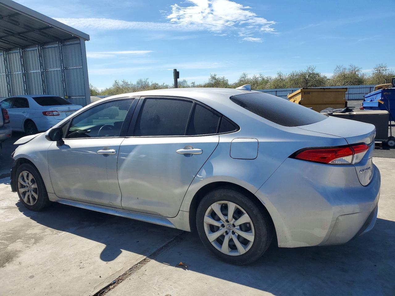 2022 Toyota Corolla Le - Фото 2