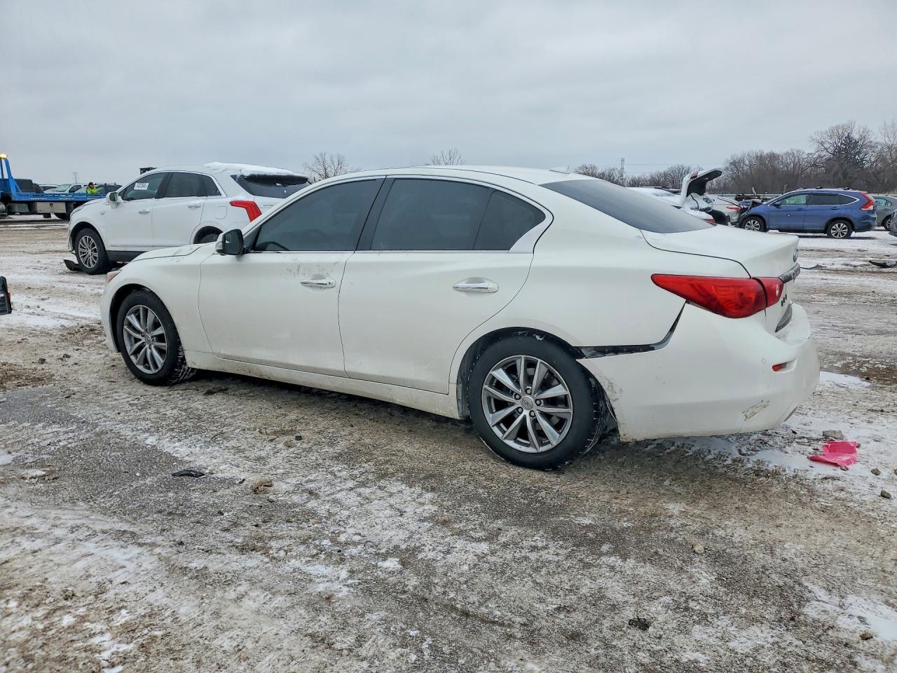 2015 Infiniti Q50 Premium - Image 2