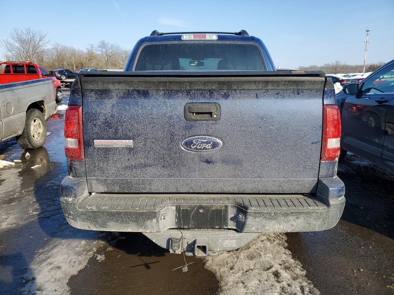 2007 Ford Explorer Sport Trac Xlt - Image 6