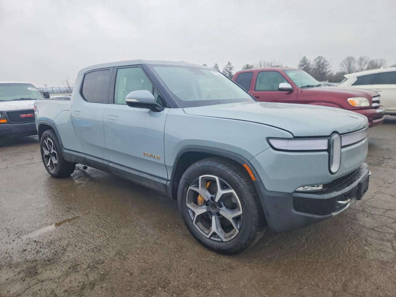 2023 Rivian R1T Adventure - Image 4