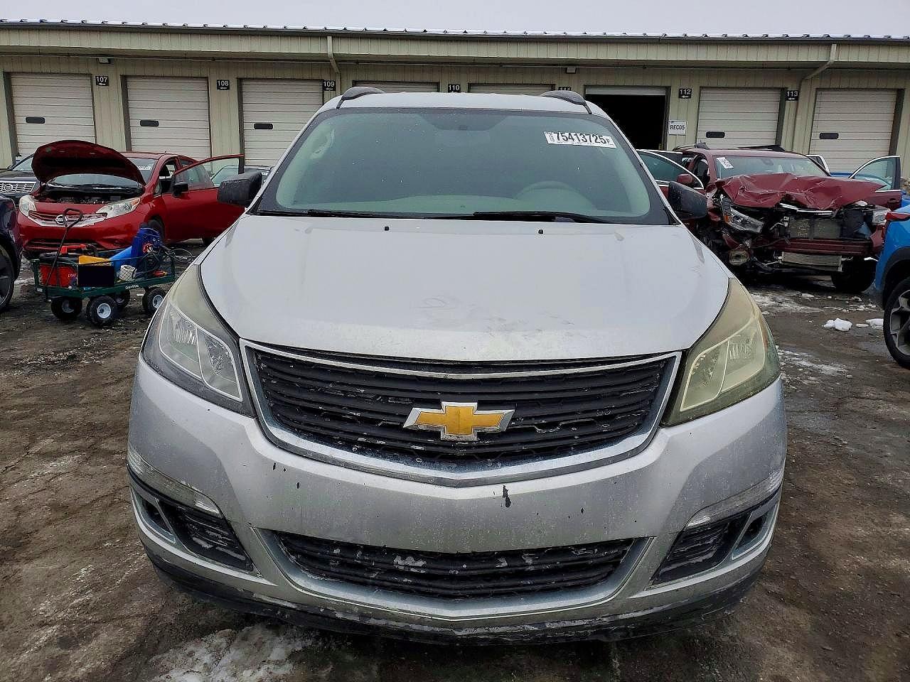 2016 Chevrolet Traverse Ls - Image 5