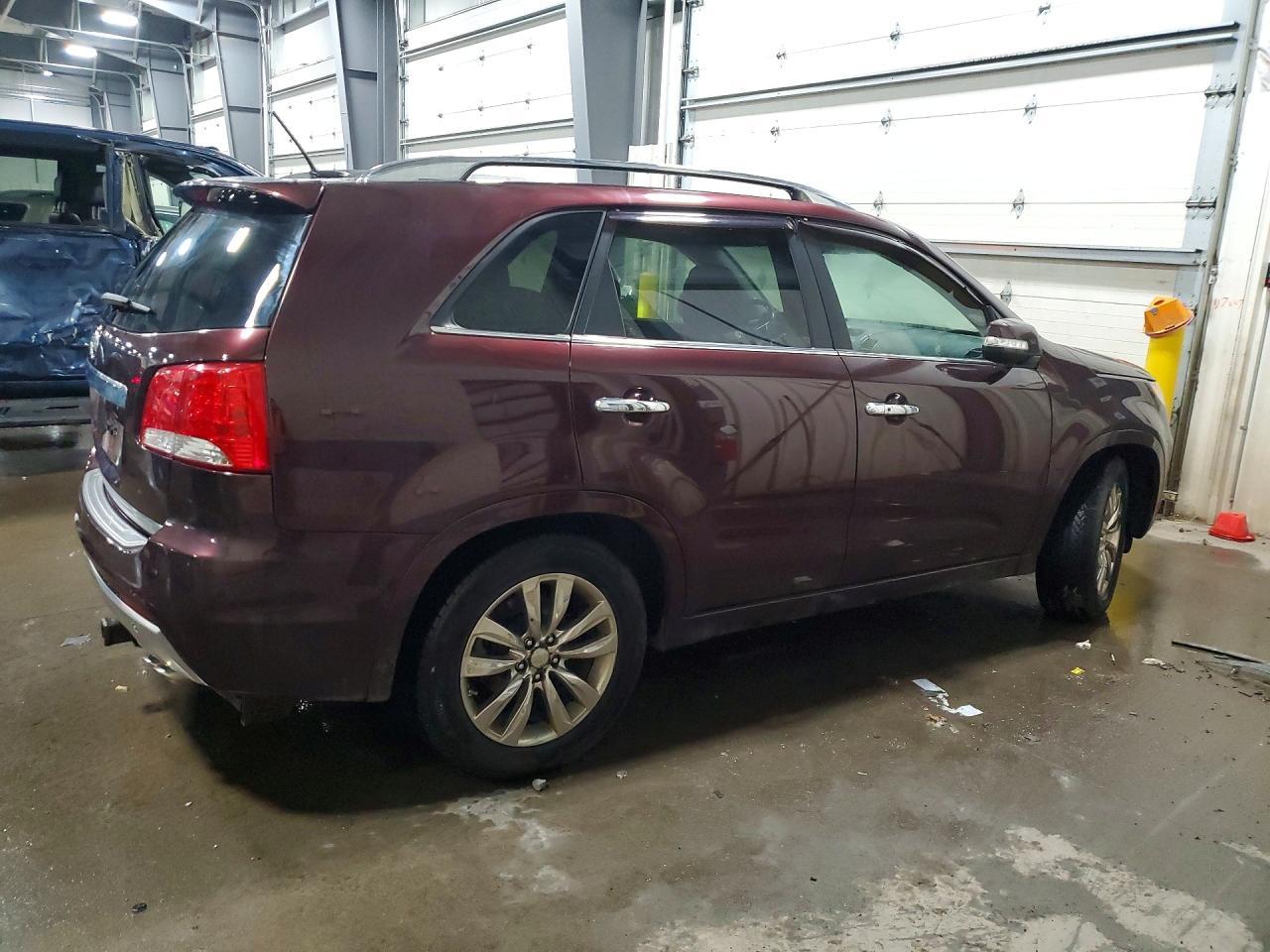 2013 Kia Sorento Sx - Image 3