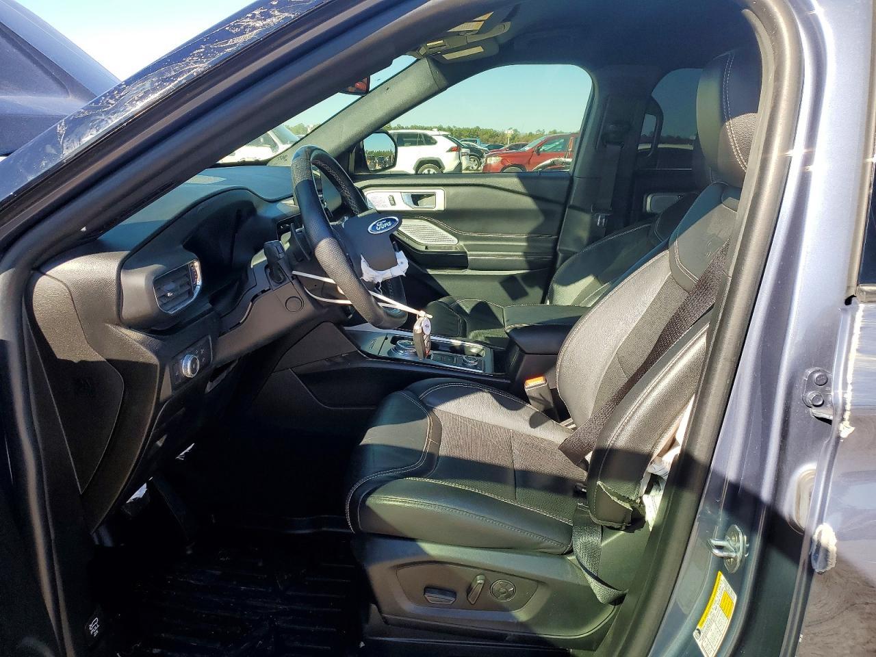 2021 Ford Explorer St - Фото 7