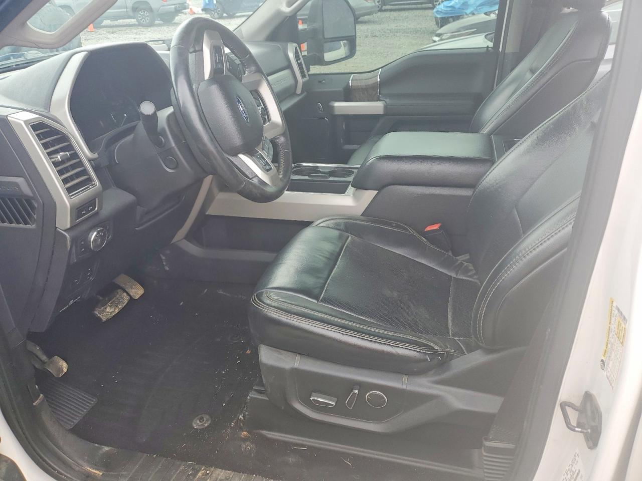 2019 Ford F250 Super Duty - Image 7