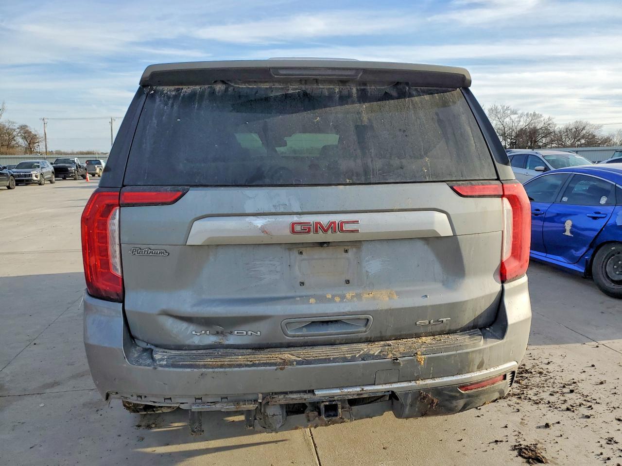2023 GMC Yukon Slt - Фото 6