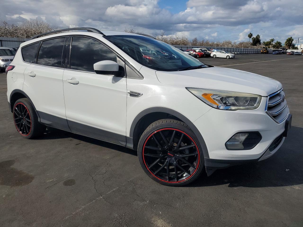 2018 Ford Escape Sel - Фото 4
