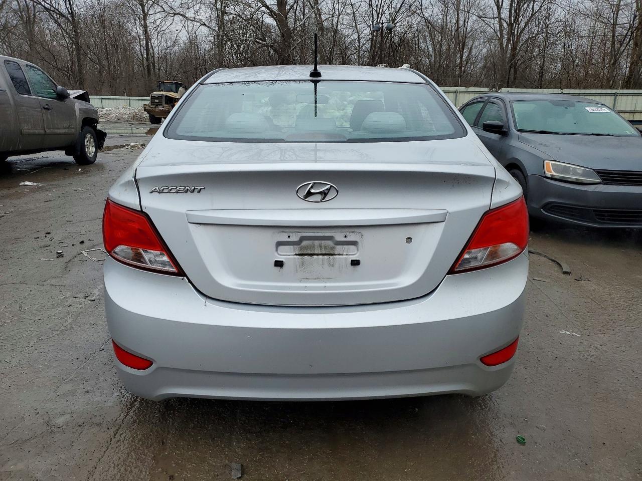 2017 Hyundai Accent Se - Image 6